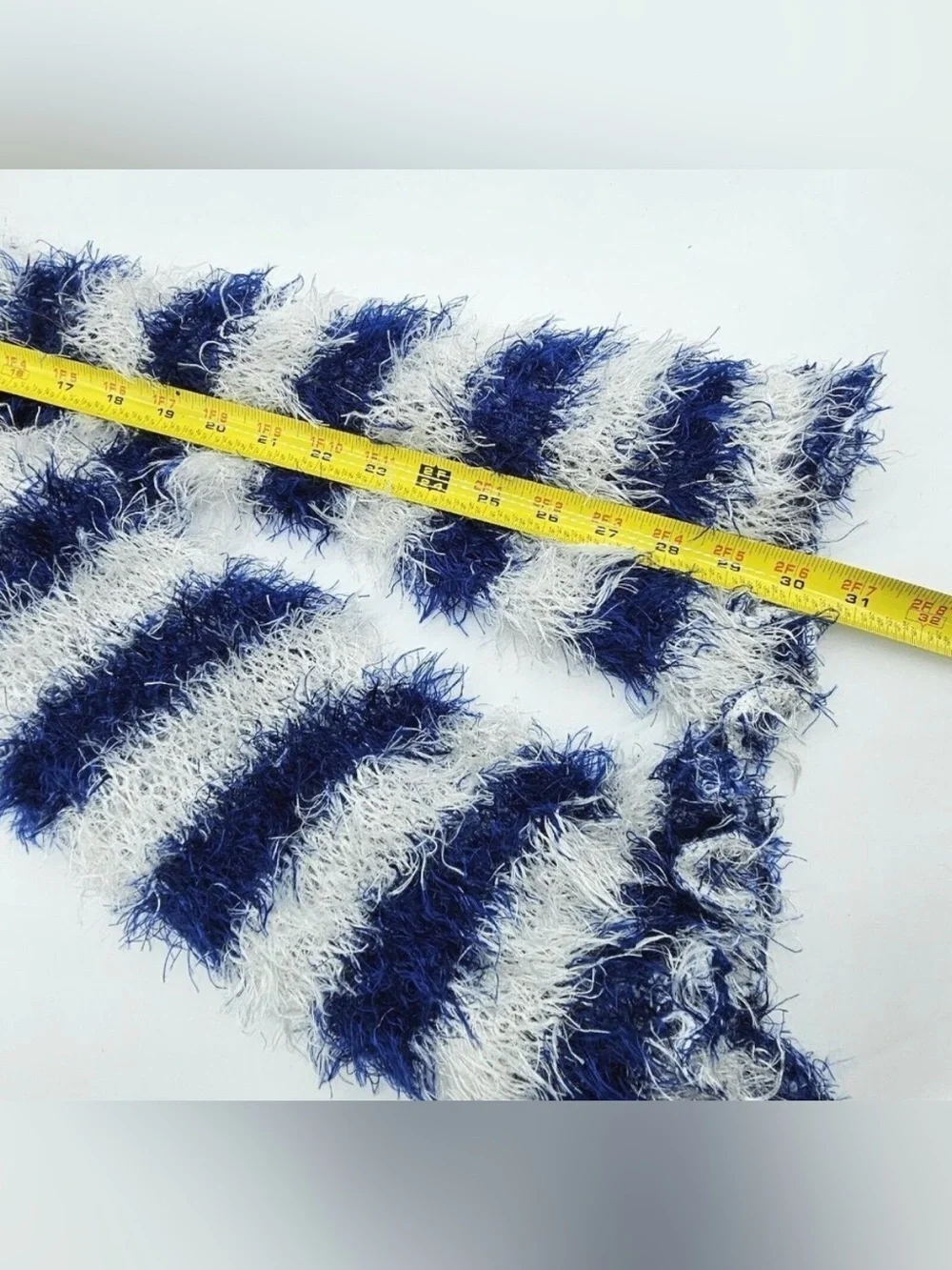 Vtg Y2K Fuzzy Eyelash Shaggy Convertible Scarf Whimsical Indie Sleaze Retro Twee
